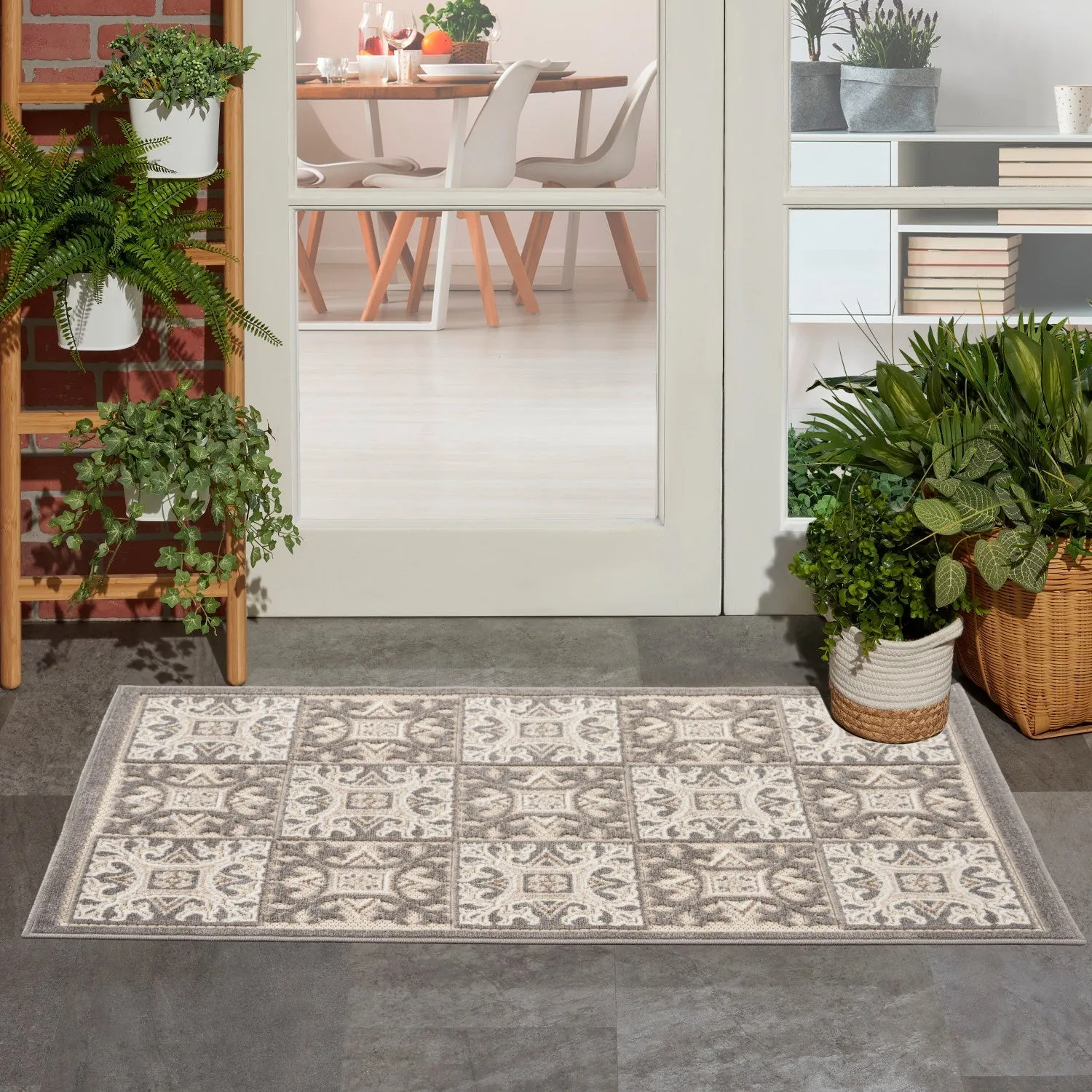 Aloha Ivory Grey Contemporary Indoor/Outdoor Rug