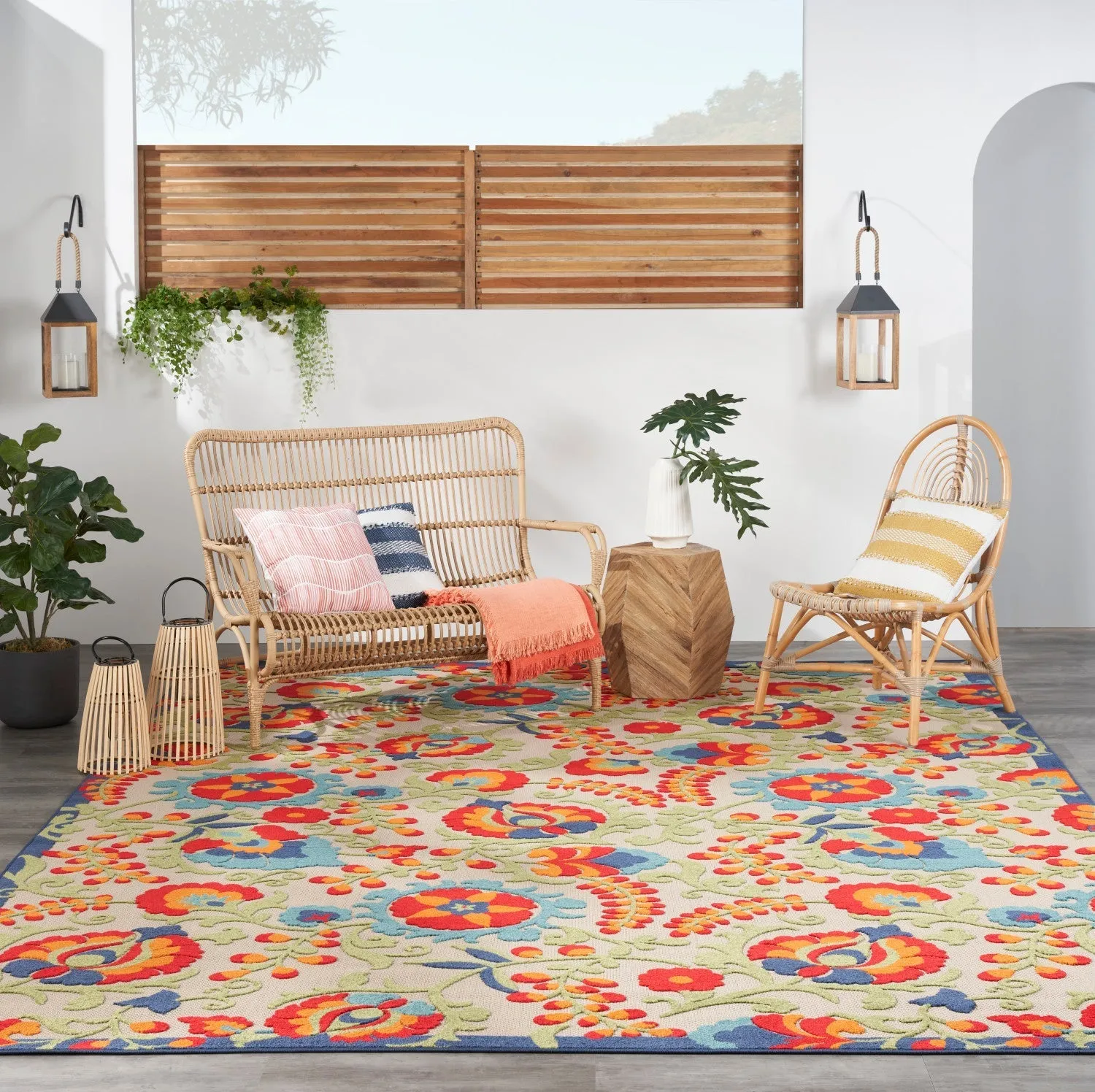 Aloha Multicolor Farmhouse Indoor/Outdoor Rug