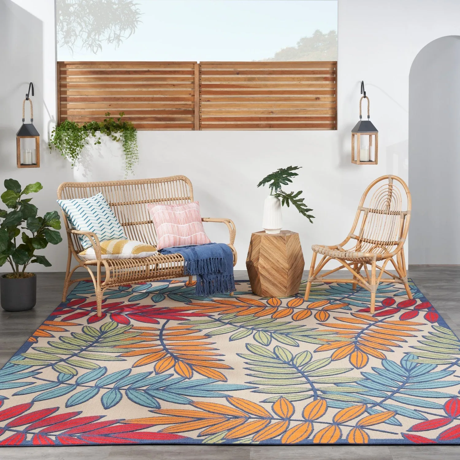 Aloha Multicolor Tropical Indoor/Outdoor Rug