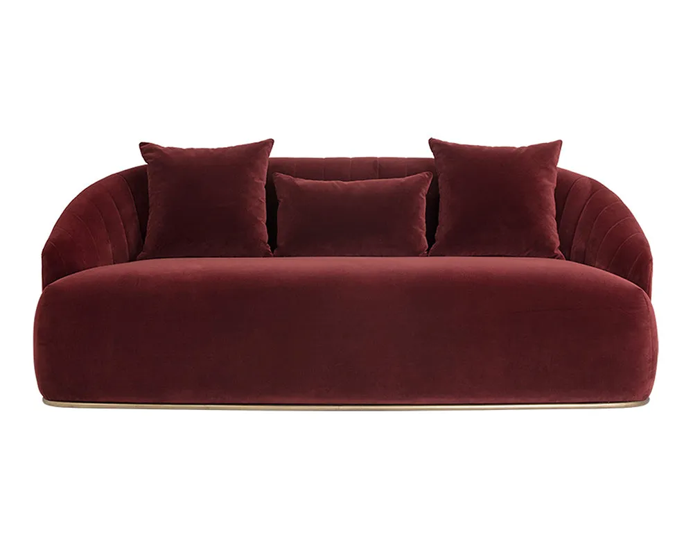 Astrid Sofa