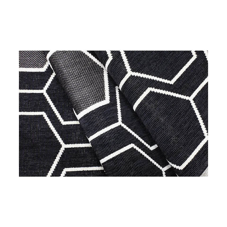 GEO BLACK 8' x 10' RUG