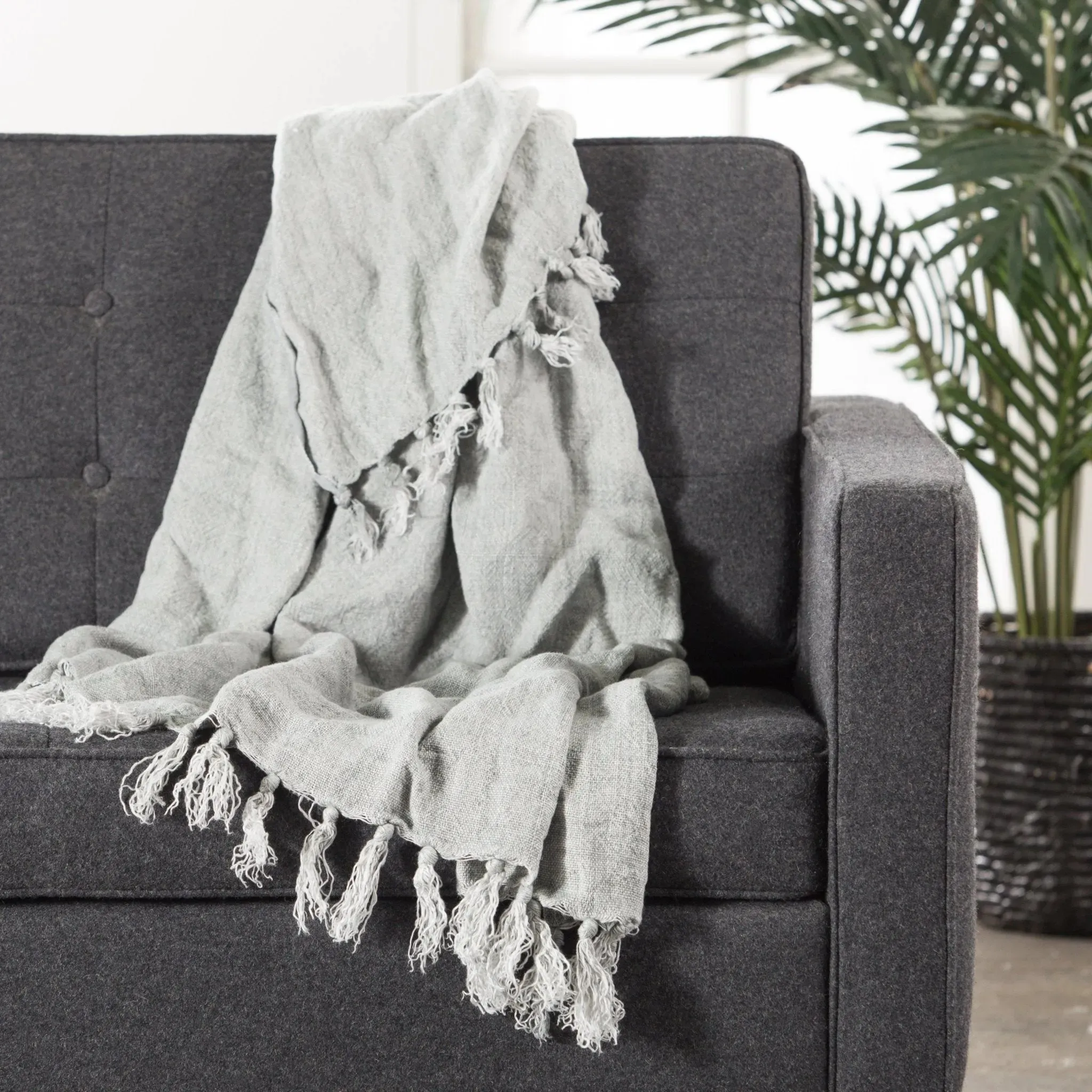 Madura MAU02 Grey Throw Blanket