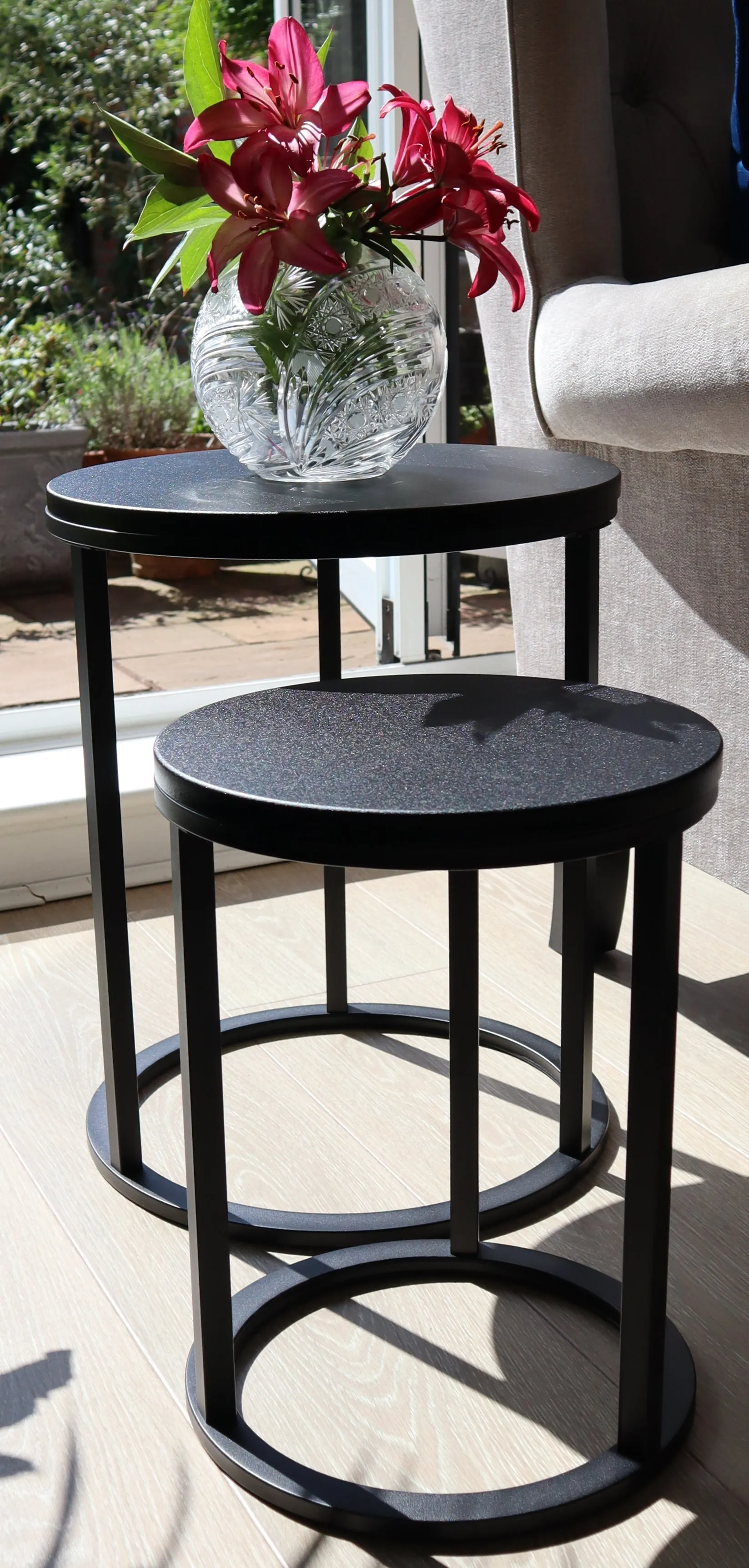 Paloma Set of 2 Round Nesting Tables, Matte Black Top and Base