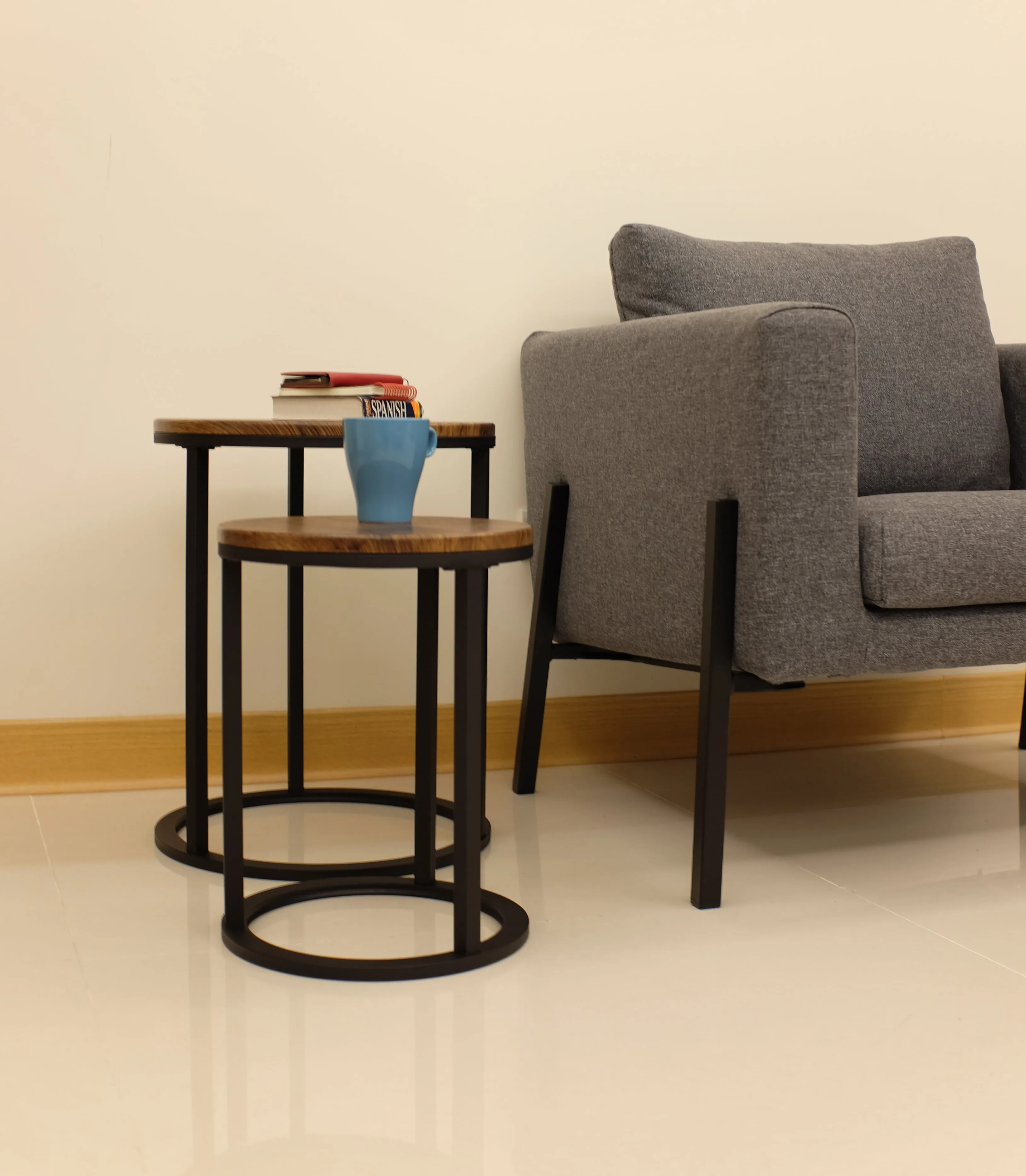 Paloma Set of 2 Round Nesting Tables, Vintage Tops and Black Base