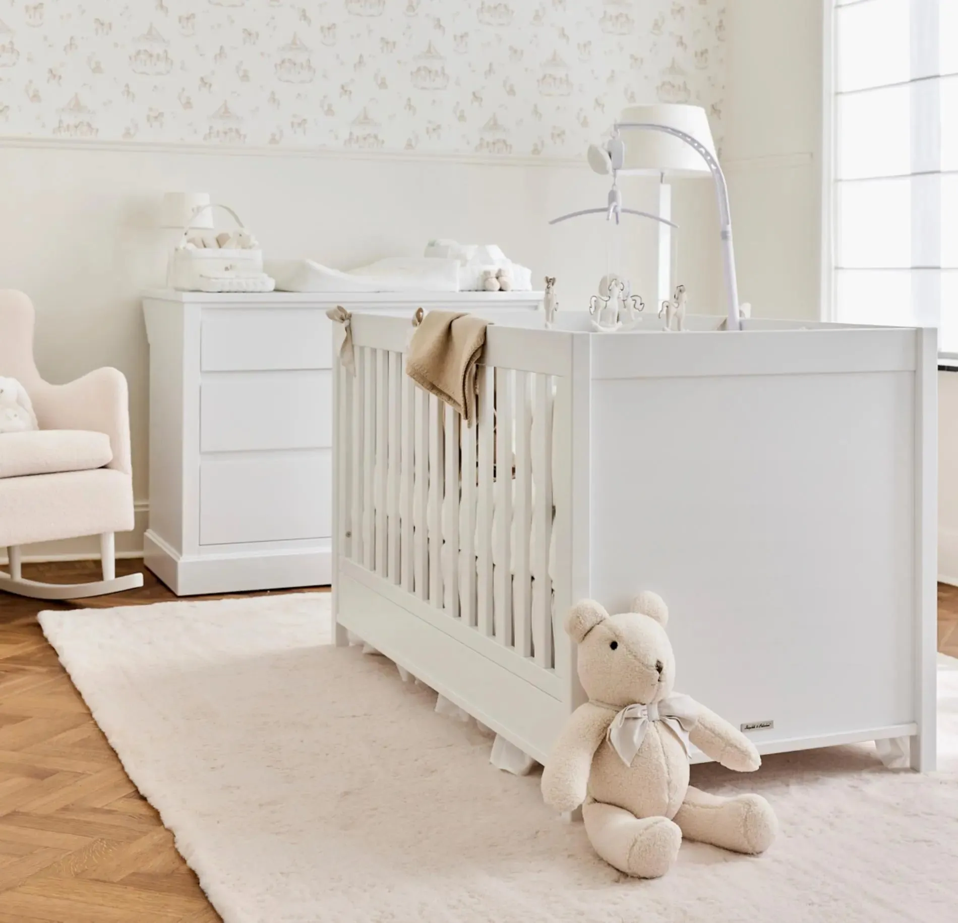 Timeless Cot Bed - Design