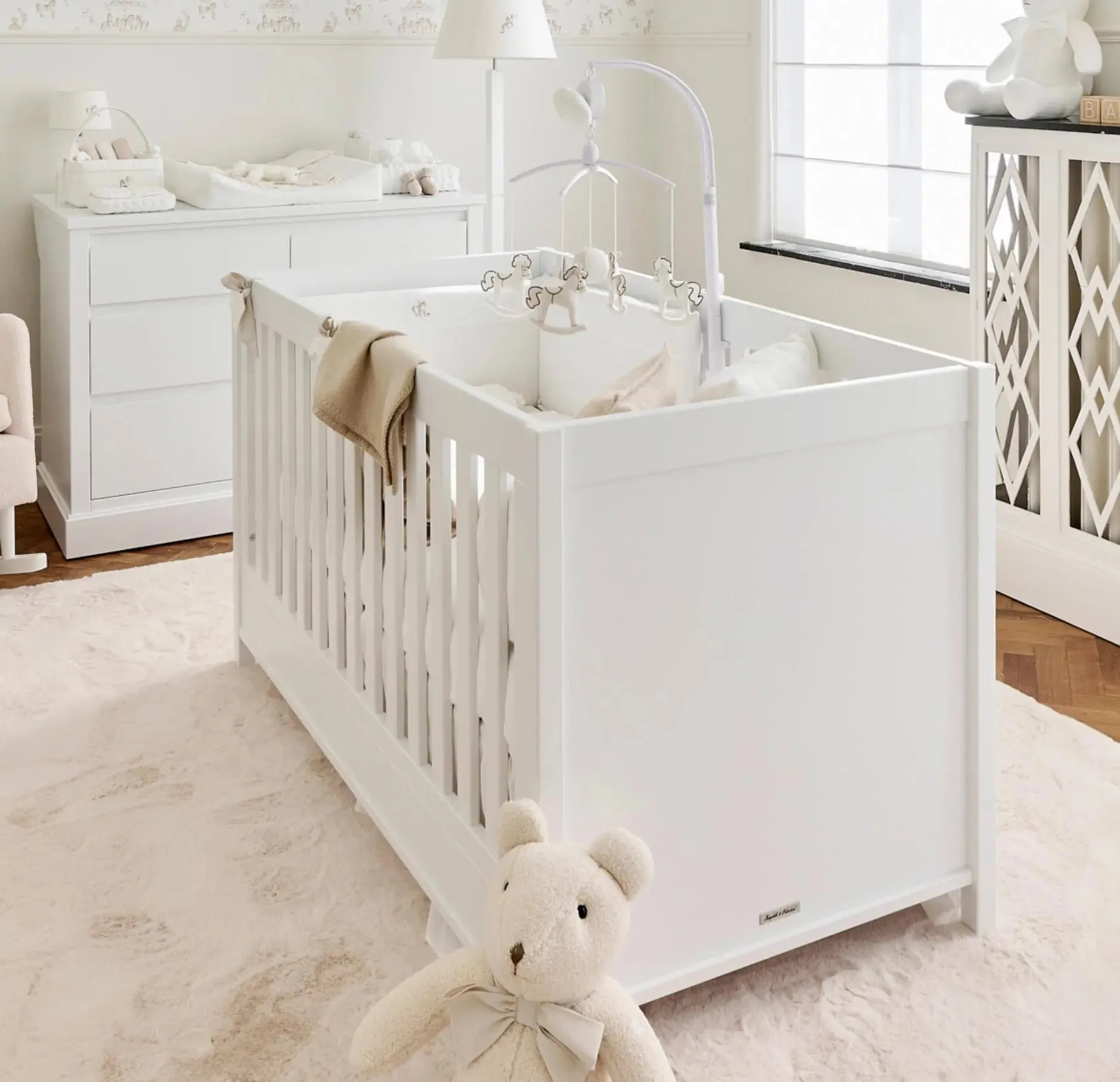 Timeless Cot Bed - Design